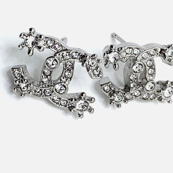 Authentic Chanel CC Earrings Silver With Crystals Brand New - Picture 5 of 10